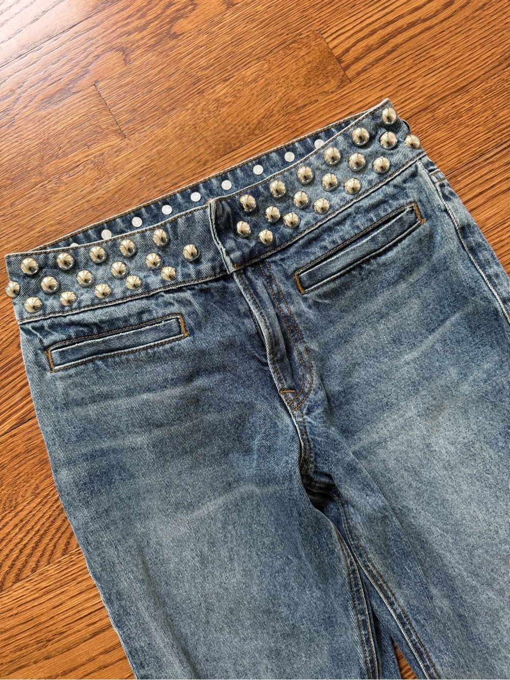 GRLFRND Leandra Low Rise Straight Leg Blue Denim Jeans Studded Y2K Edgy‎ 24